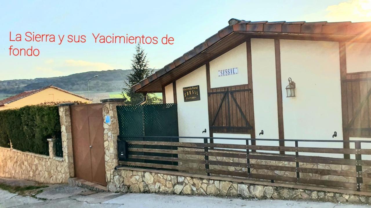 Con Piscina Climatizada Sansil Rural Atapuerca Villa Exterior photo
