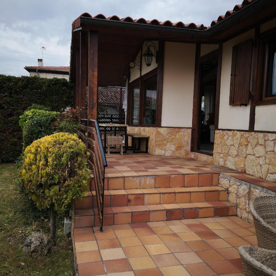 Con Piscina Climatizada Sansil Rural Atapuerca Villa Exterior photo